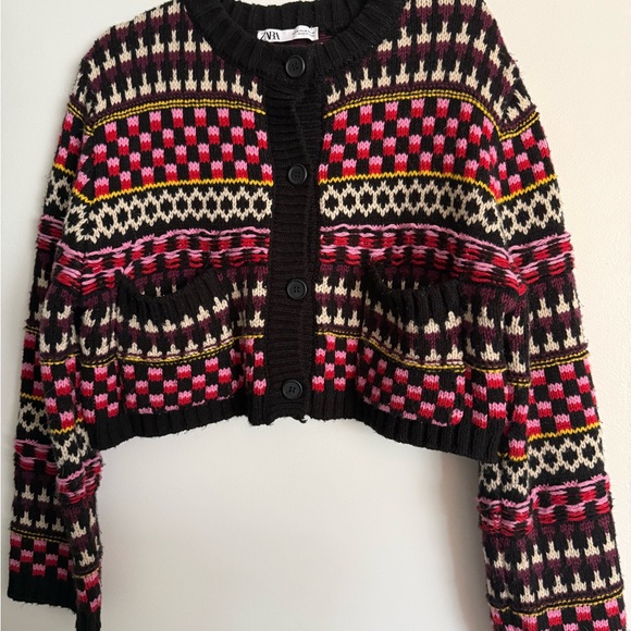 Colorful Patterned Women's Sweater - Picture 2 of 3